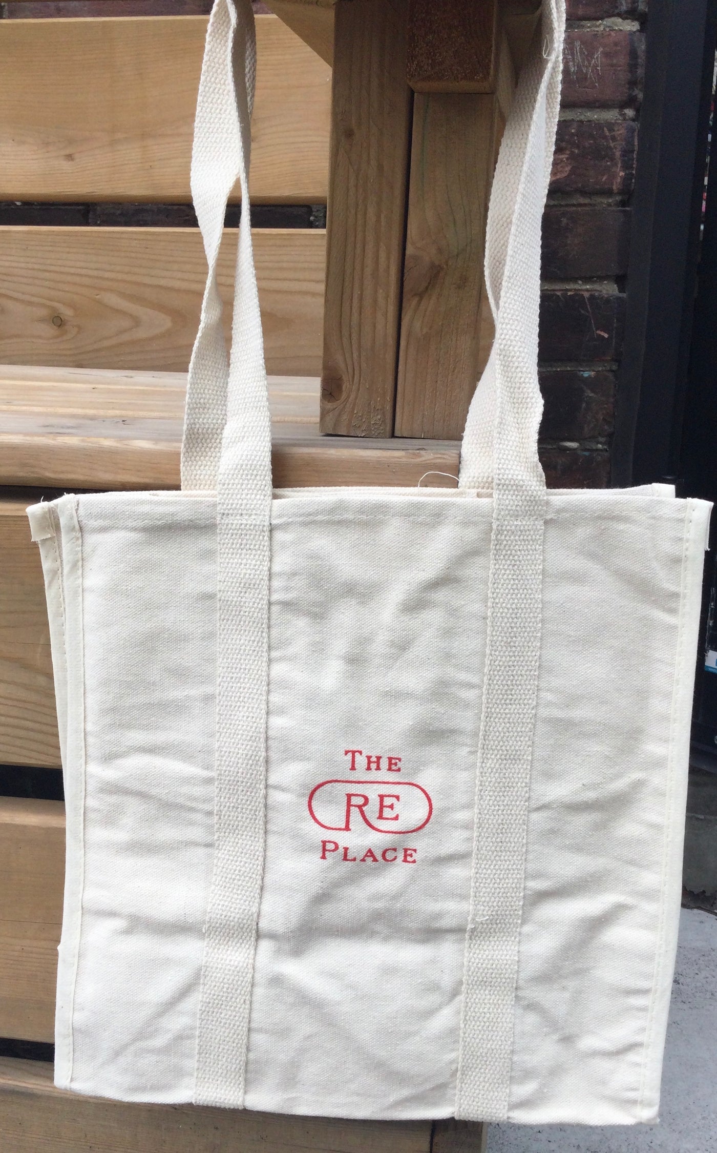 The RE Place Bottle Bag -REssentials