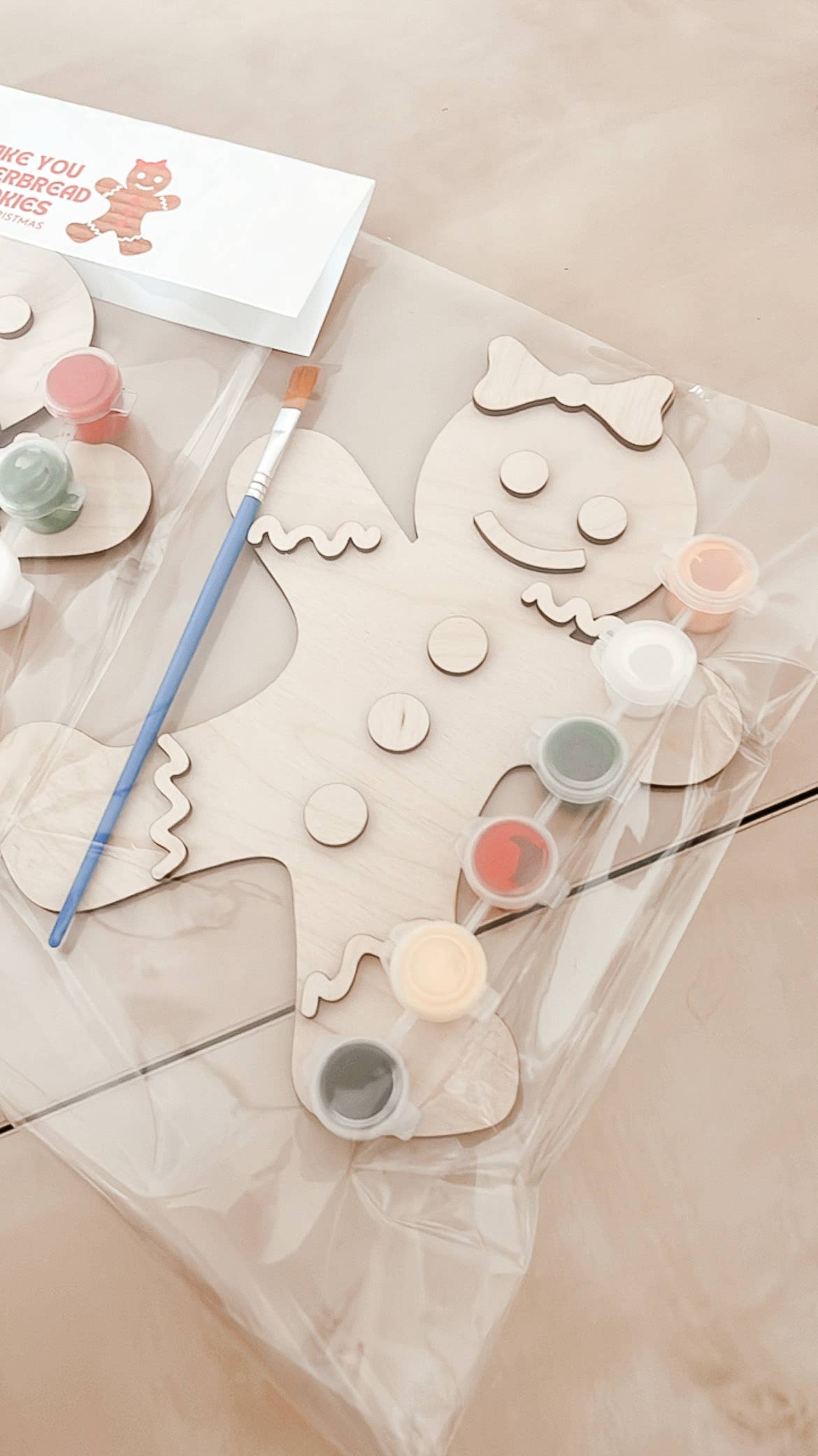 Paintable Gingerbread Man Cookies - DIY Kids Christmas Kit