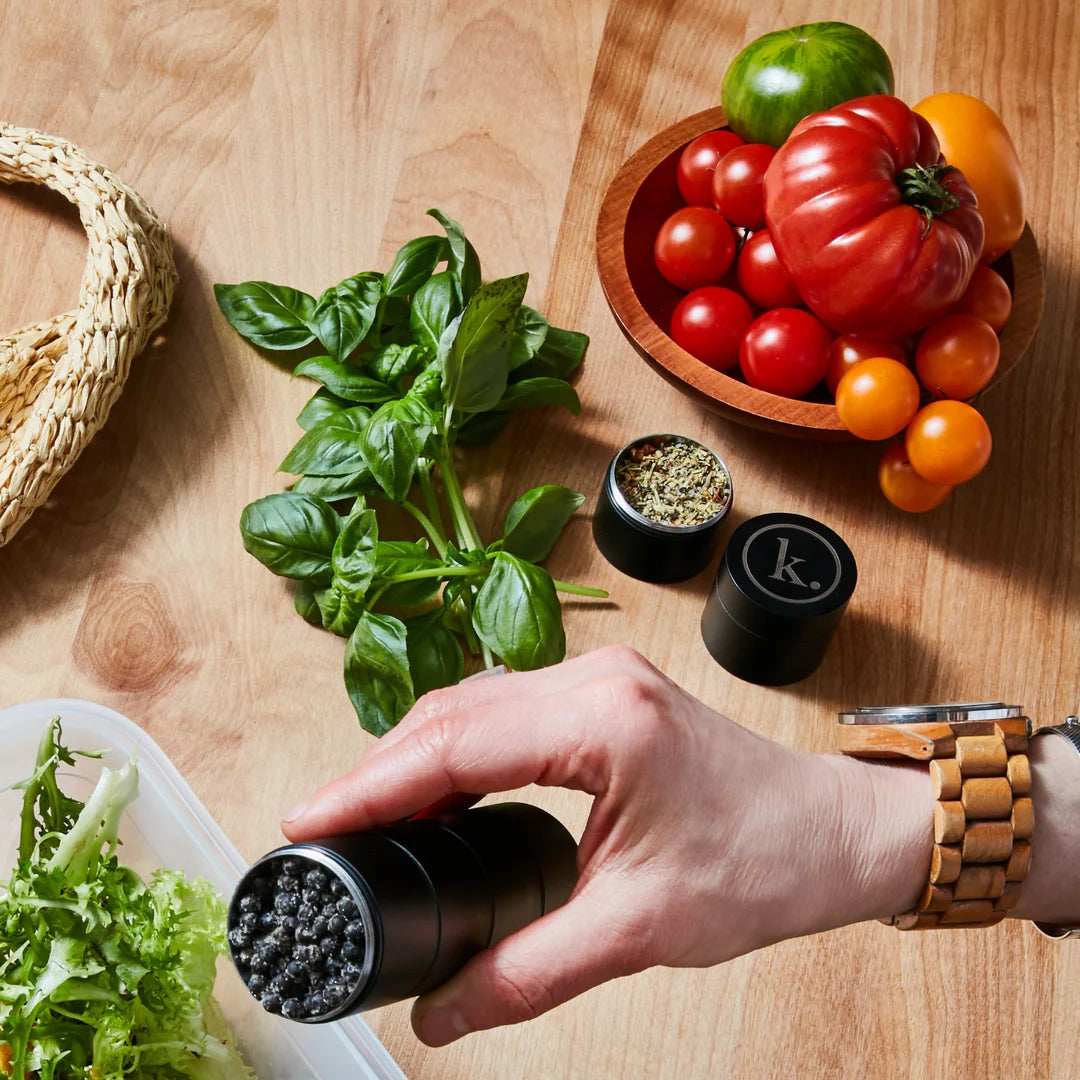 Refillable Spice Traveler - Kanel Salt